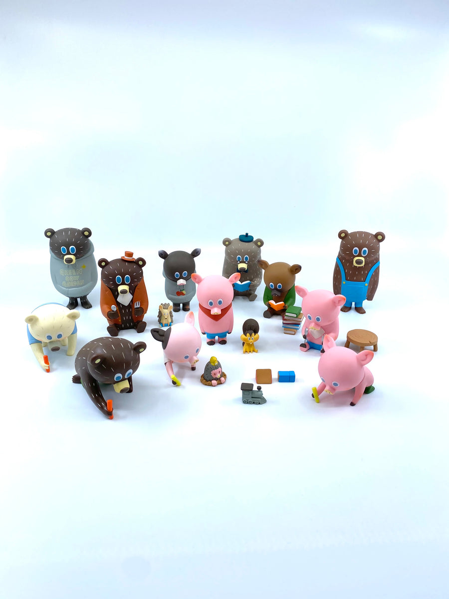 Green Cow Garden Mini Figure Collection by Kohei Ogawa x How2Work