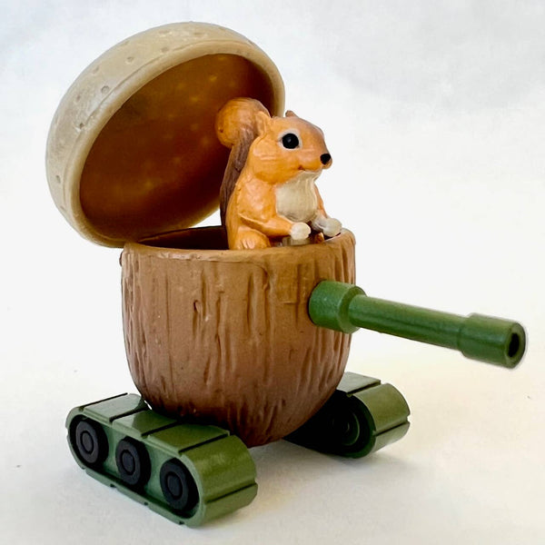 DONGURI TANK FIGURINE BLIND BOX