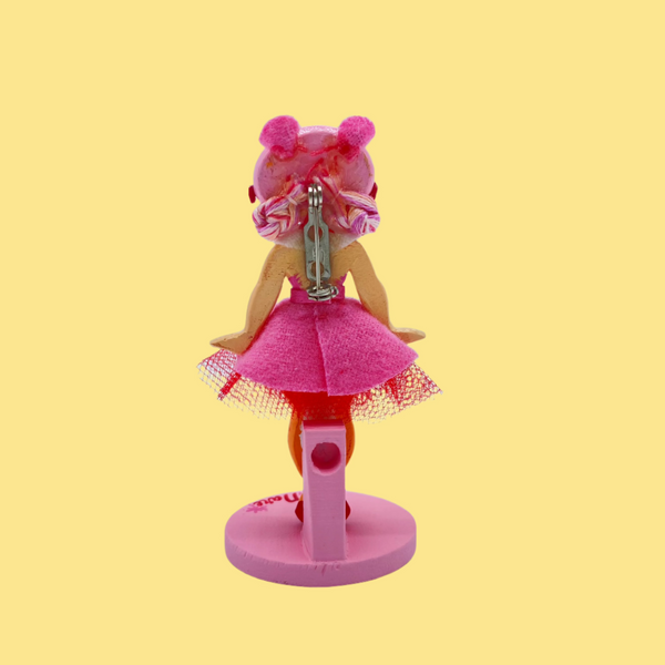 Lisa Penney - Nare - Resin Sculpture - Original Artwork - Gloomy Bear Exhibition