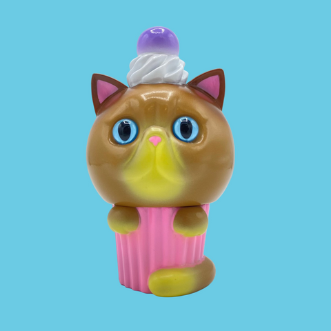 Refreshment Toy - Exotic Cat Cuppy | Soft Vinyl Toy